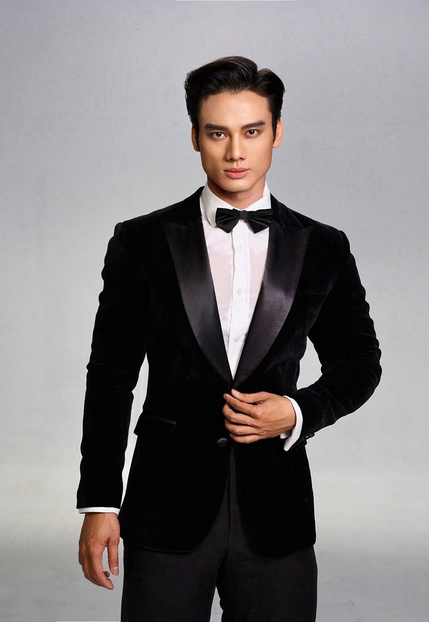 Mister Supranational