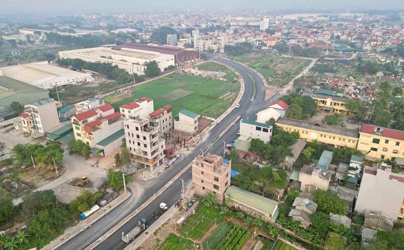 A road in Thuong Tin district. Photo: Huu Chanh
