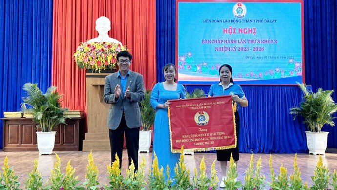 Đà Lạt tổng kết hoạt động công đoàn khối nhà trường năm học 2024-2025