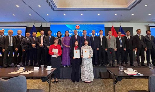 Quảng Bình ký kết hợp tác, mở rộng thị trường du lịch châu Âu. Ảnh: Hải An