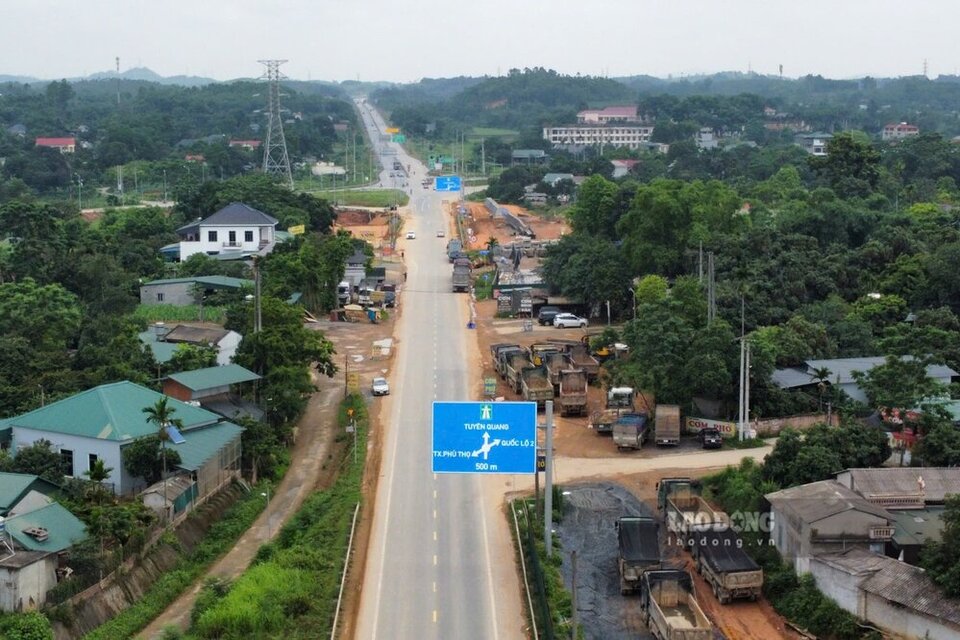 Dự án kết nối từ điểm cuối cao tốc Tuyên Quang - Phú Thọ với Nút giao IC9 cao tốc Nội Bài - Lào Cai. Ảnh: Tô Công.