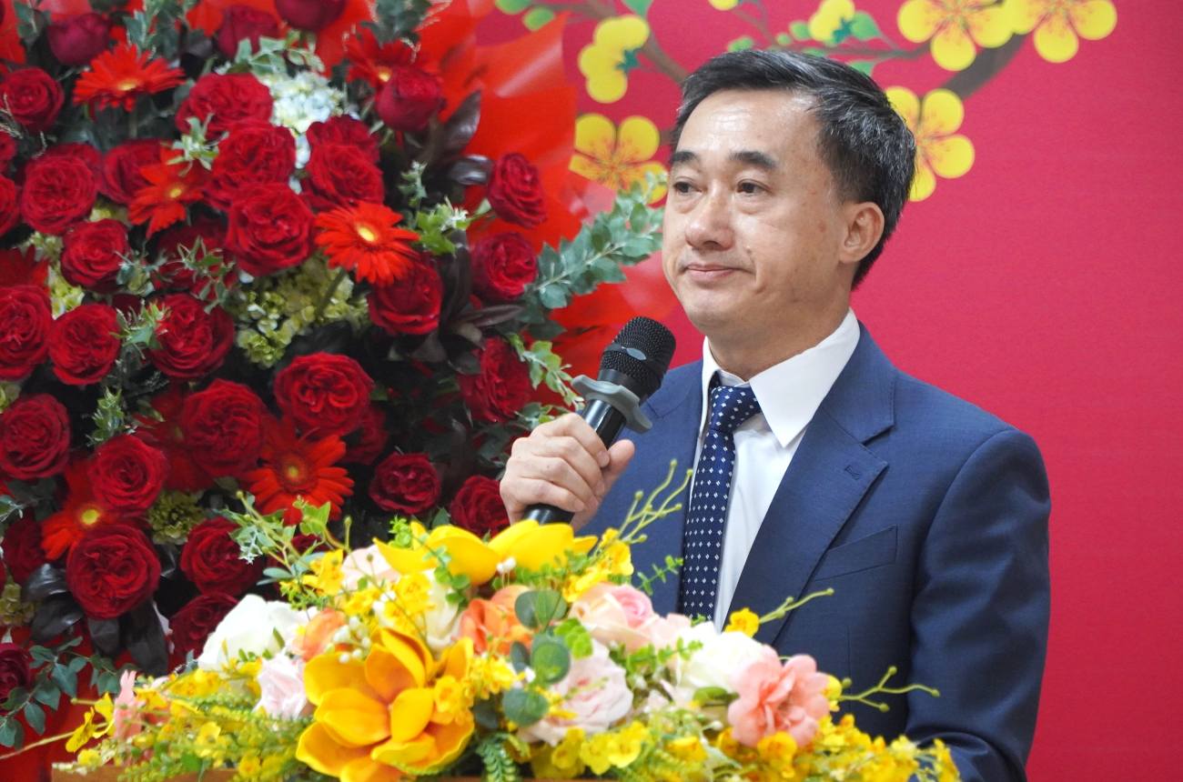 Anh: Thanh Chan
