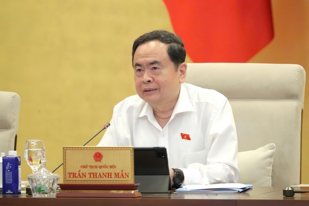 Politburo member and National Assembly Chairman Tran Thanh Man gave his opinion on the draft Law on Digital Technology Industry. Photo: Pham Dong