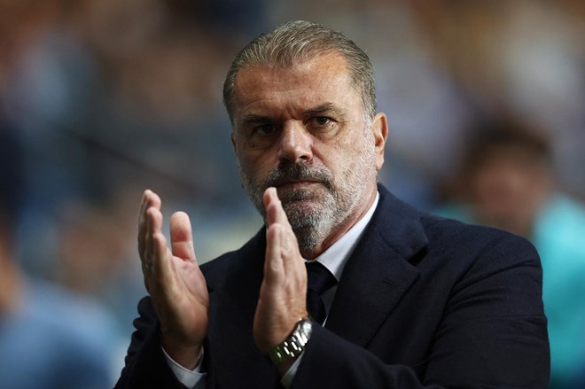 Tottenham dang rao riet tim nguoi thay the Ange Postecoglou. Anh: AFP