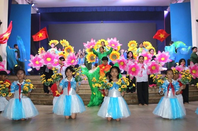 Hơn 500 con em công nhân viên chức lao động tham gia Trại hè Thanh Đa