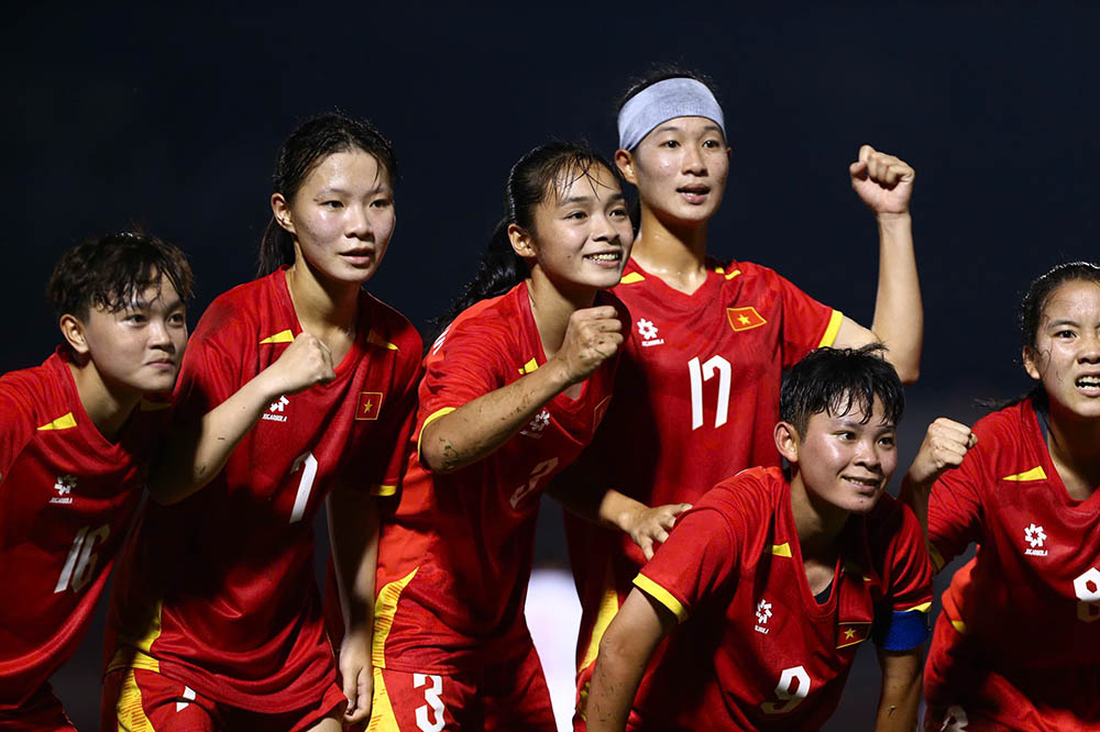 U19 Vietnam women's team won U19 Myanmar women's team in the opening match of the 2025 Southeast Asian U19 Women's Championship. Photo: VFF