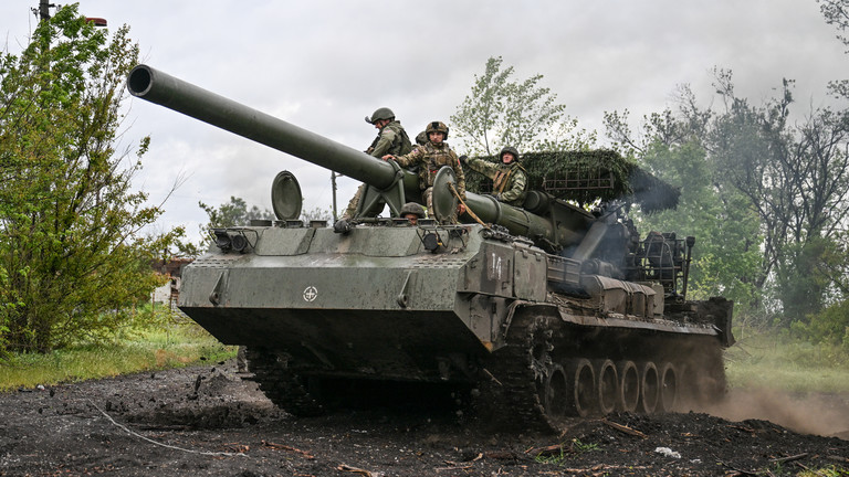 Rusia esta estableciendo una zona de amortiguacion a lo largo de la linea de batalla ucraniana. Foto: Sputnik