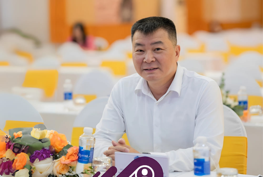 ong Nguyen Tuan Anh - Pho Chu tich Thuong truc HUTC