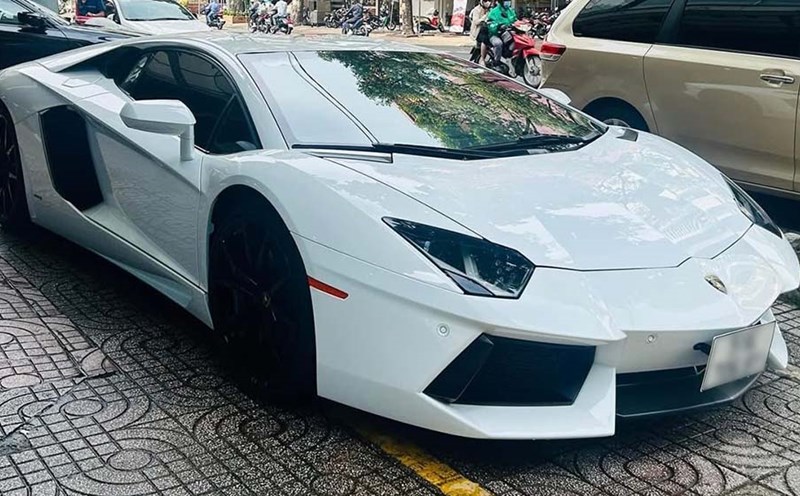 Lamborghini Aventador LP700-4 is a rare supercar line in Vietnam. Photo: Hung Vu