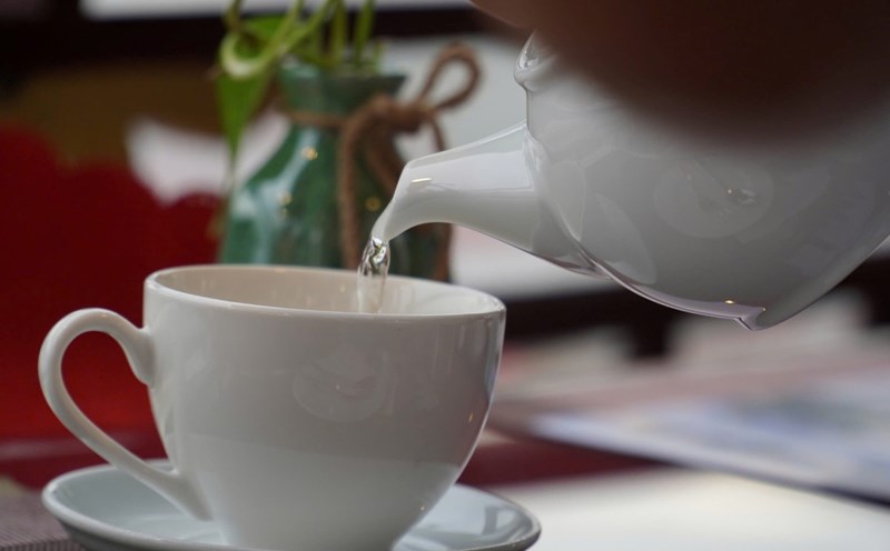 Guava leaf tea helps control blood sugar levels. Photo: Ha May