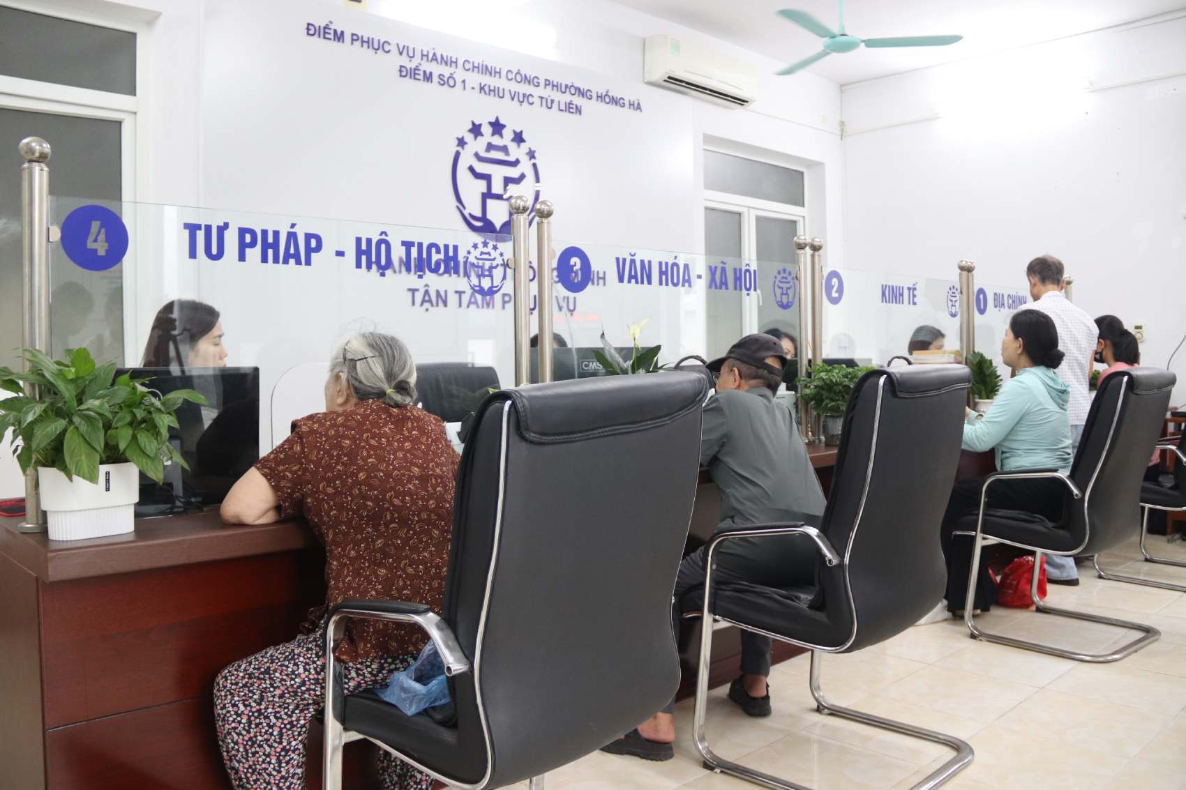 Phuong Hong Ha la phuong co dien tich va dan so lon nhat tai Ha Noi sau sap xep don vi hanh chinh. Anh: Hai Danh