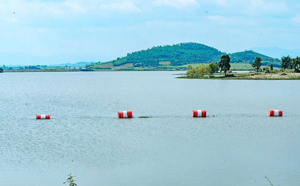 An Khe-Ka Nak 수력 발전소 호수 - Gia Lai에서 젊은 남성이 익사한 곳. 사진: Thanh Tuan