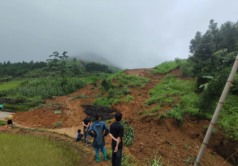 비록 우기가 시작된 지 얼마 안 되었지만 까오방은 이미 많은 극심한 기상 현상에 직면했습니다. 사진: 떤반