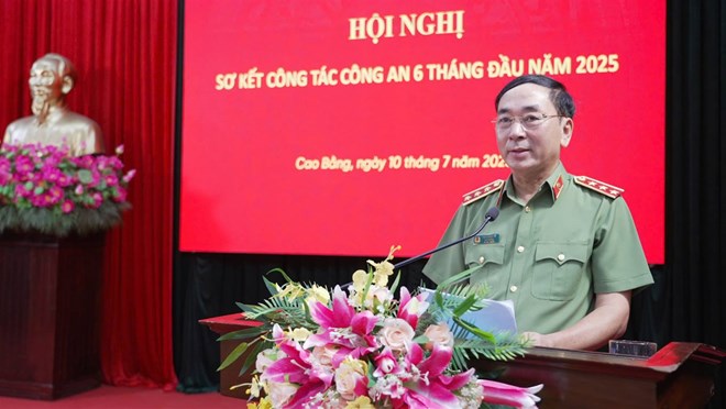 Thượng tướng Trần Quốc Tỏ dự hội nghị sơ kết tại Công an tỉnh Cao Bằng