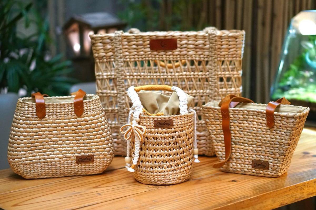 Anh: Ta Quang