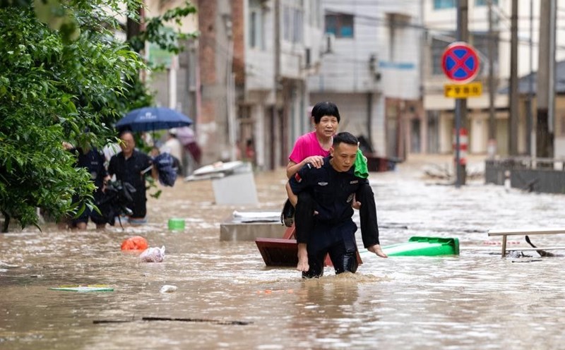 Heavy rain causes flooding in Tongjiang district, Guizhou province, China, on June 24, 2025. Photo: Xinhua