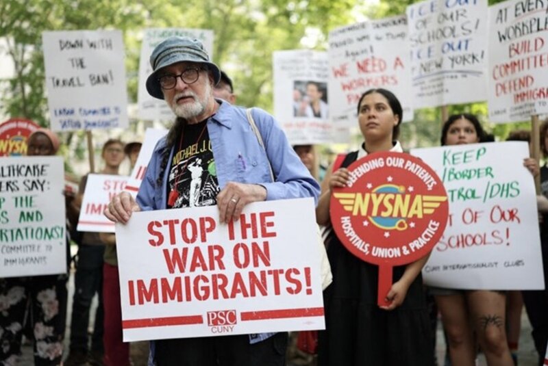 Una protesta contra la lucha contra la inmigracion en Nueva York, EE. UU., El 6 de junio. Foto: AFP