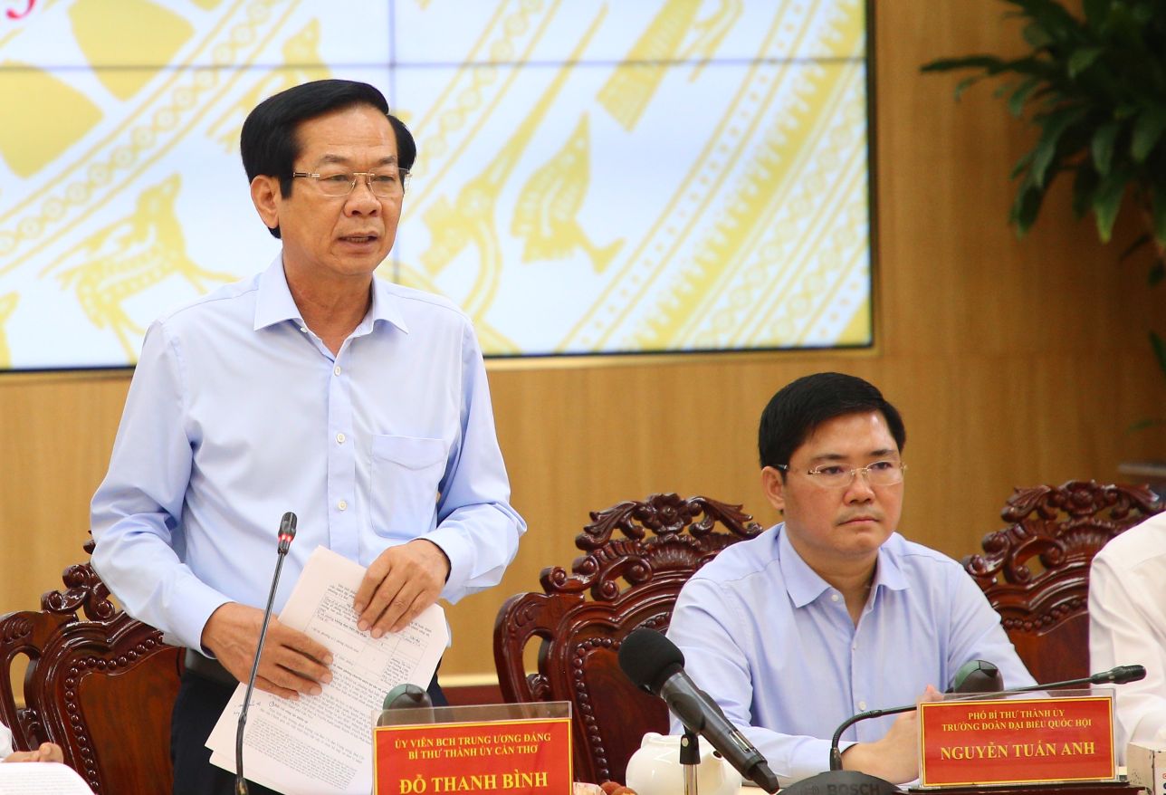 Bi thu Thanh uy Can Tho Do Thanh Binh phat bieu tai hoi nghi. Anh: Phuong Anh