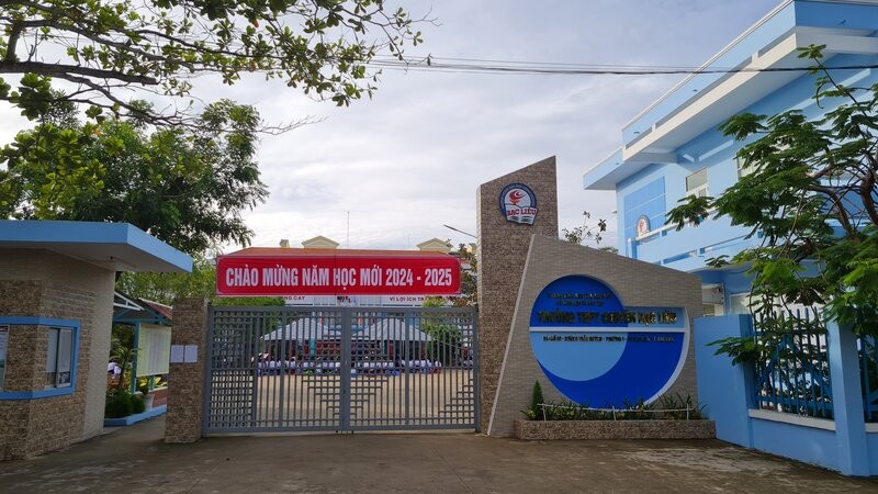 In addition to Bac Lieu High School for the Gifted, Ca Mau province has Phan Ngoc Hien High School for the Gifted. Photo: Nhat Ho