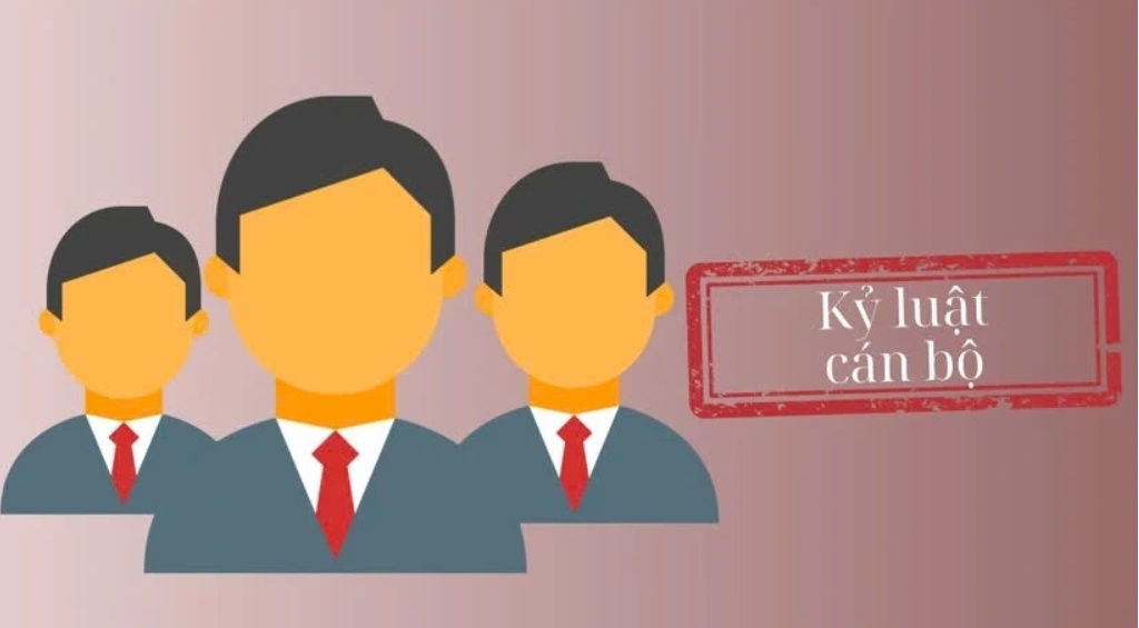 At the meeting on July 11, the Politburo and the Secretariat considered disciplining officials. Photo: VGP