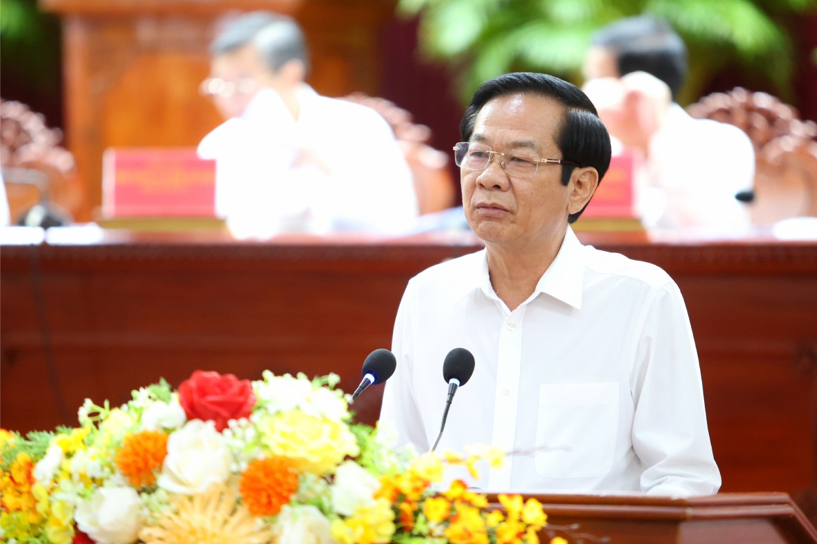 Bi thu Thanh uy Can Tho Do Thanh Binh phat bieu tai hoi nghi. Anh: Ta Quang