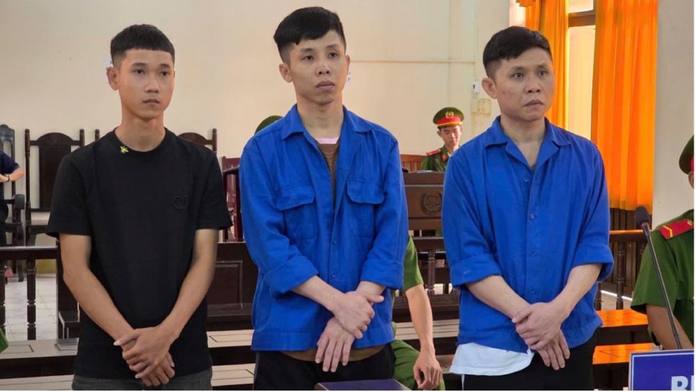 피고인 3명 모두 끼엔장성 푸시(현재 안장성 푸 특별 구역)에 거주하고 있습니다. 사진: Van Vu