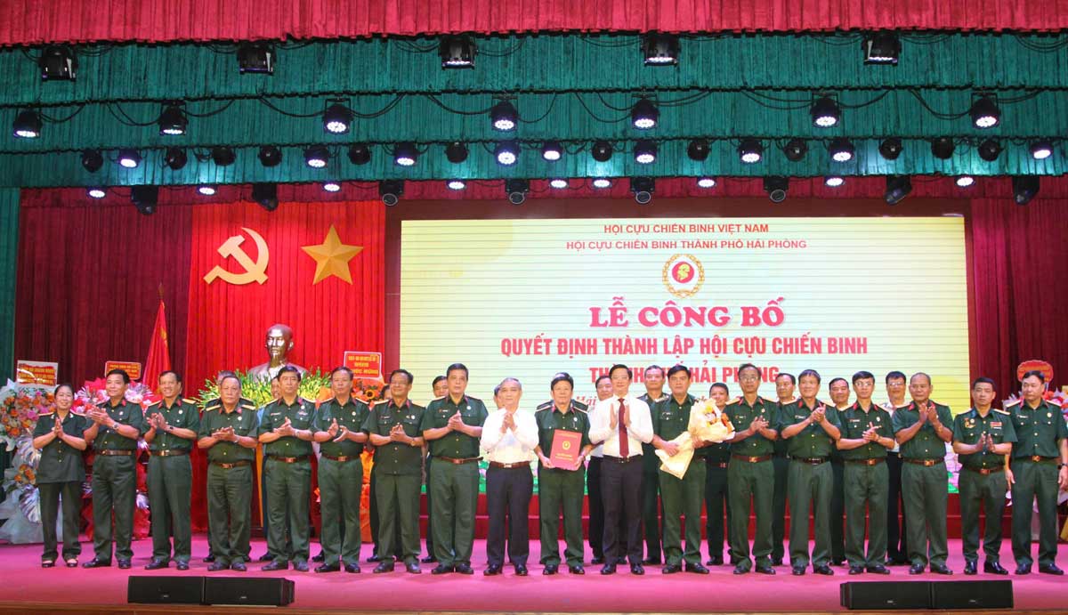 Anuncio el establecimiento de la Asociacion de Veteranos de Hai Phong despues de organizar unidades administrativas. Foto: Hai Phong E -Portal