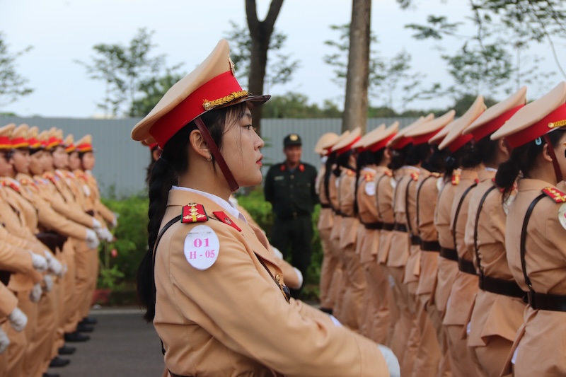 A80 훈련장에서 강철 장미를 훈련시키는 저만의 교육 과정 적용. 사진: 응우옌 린