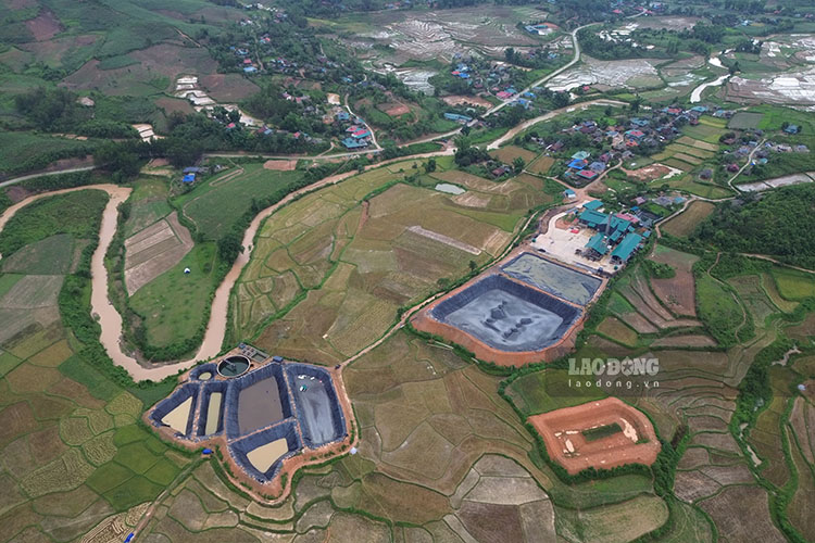 Toan canh Nha may che bien tinh bot san Dien Bien tai xa Nua Ngam, tinh Dien Bien. Anh: Quang Dat
