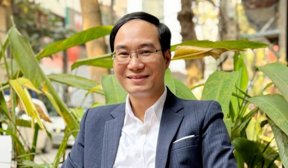 Chuyen gia van hoa Ngo Huong Giang. Anh: Nhan vat cung cap