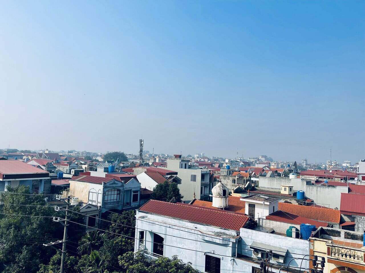 흥옌성 Pho Hien Sta 구의 한 구석. 사진: Mai Huong