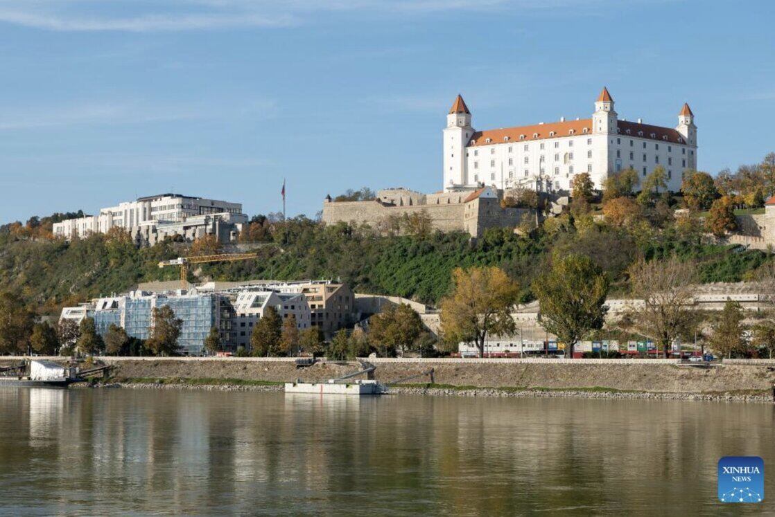 Muchas empresas alemanas estan operando en Eslovaquia y Hungria, paises que continuan importando gas ruso. Foto: Xinhua