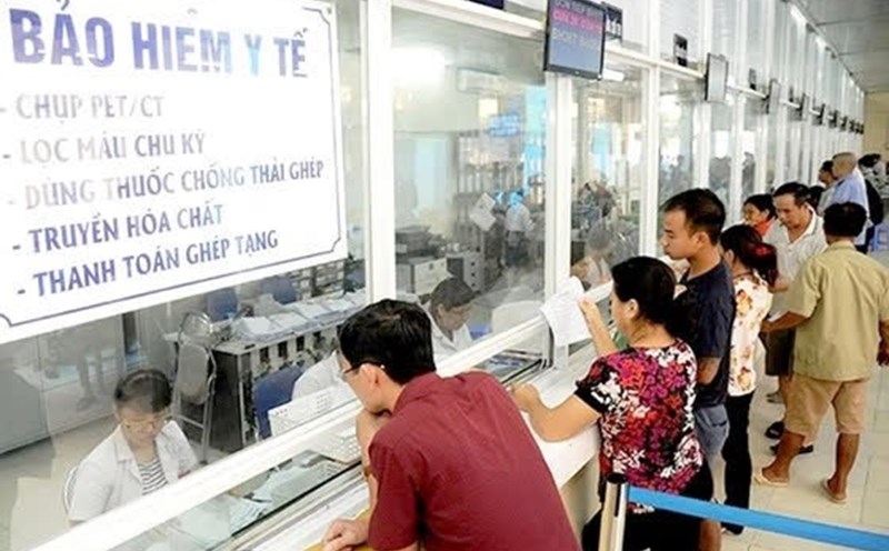 In case of medical examination and treatment as required, health insurance will pay. Photo: VGP.