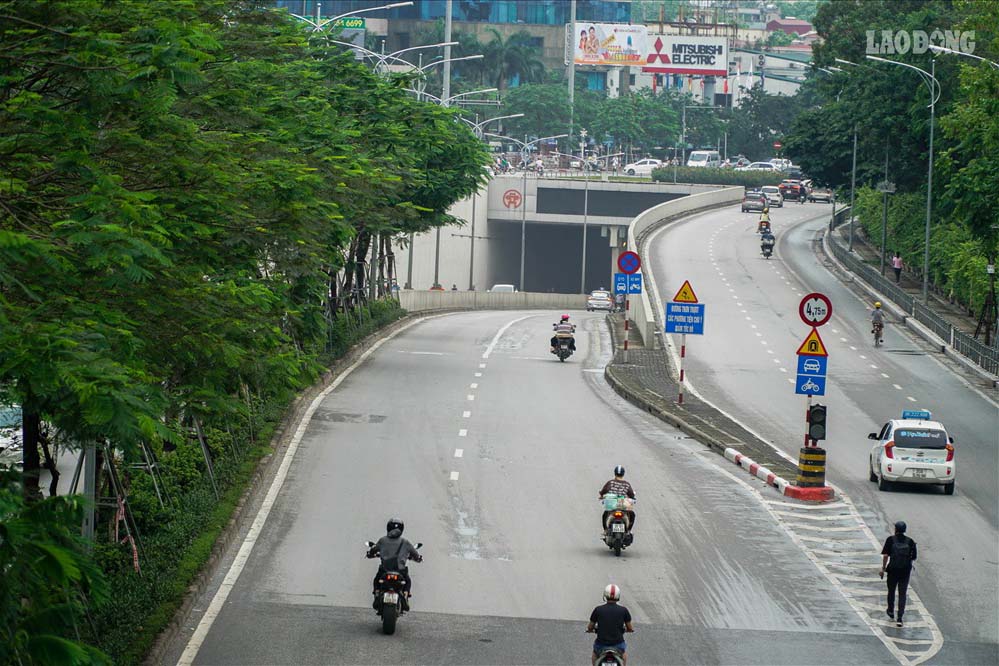 Ham chui Kim Lien o tren tuyen Vanh dai 1. Anh: Song Anh 