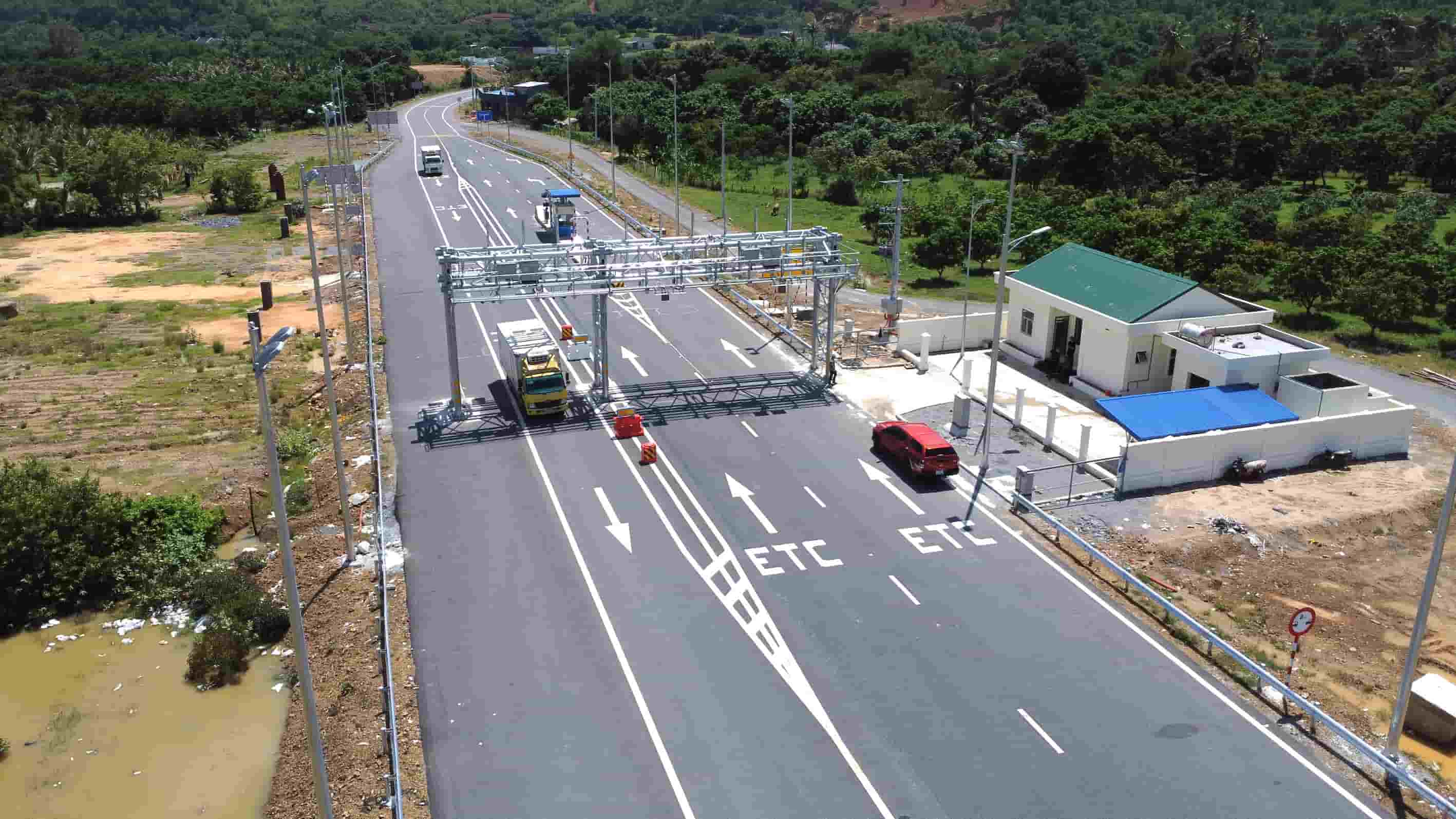Du an cao toc Nha Trang - Cam Lam dua vao khai thac tu ngay 19.5.2023. Anh: Huu Long
