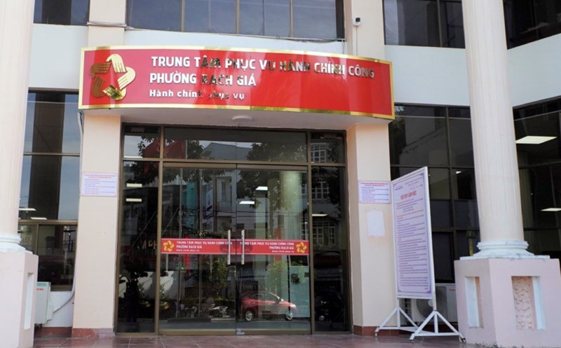 Rach Gia Ward Public Administration Service Center.