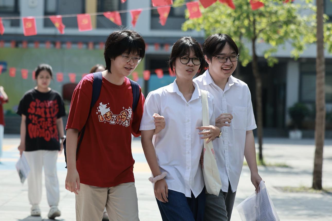 Universities consider transcripts for a series of hot majors. Photo: Hai Nguyen