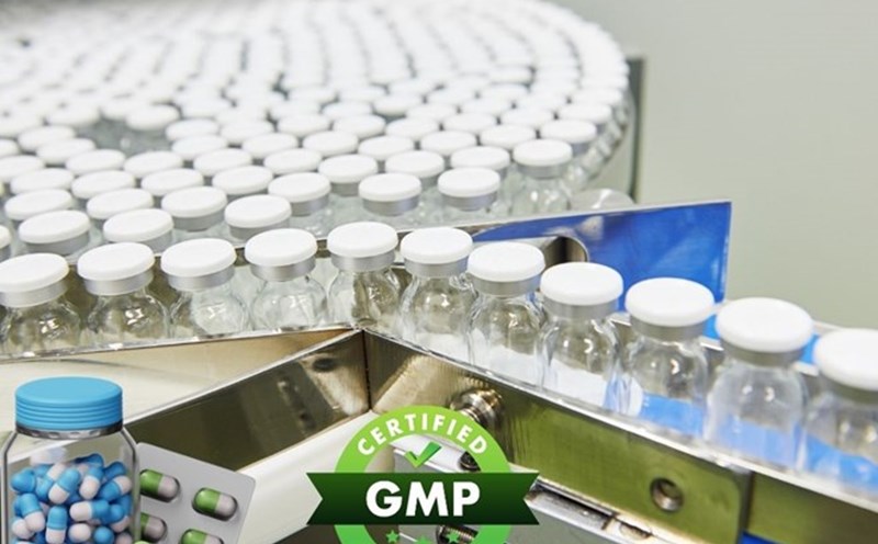 The source of domestic pharmaceutical ingredients still depends mainly on imports, accounting for nearly 90%. Graphics: Huong Giang