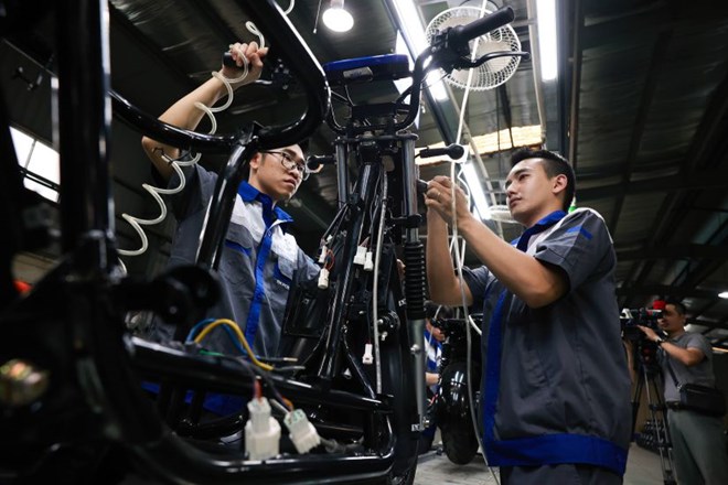 FDI tăng vọt, Việt Nam giữ đà hút vốn toàn cầu