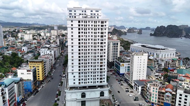 2 chung cư giữa phố nợ hơn 400 sổ đỏ của dân ở Quảng Ninh