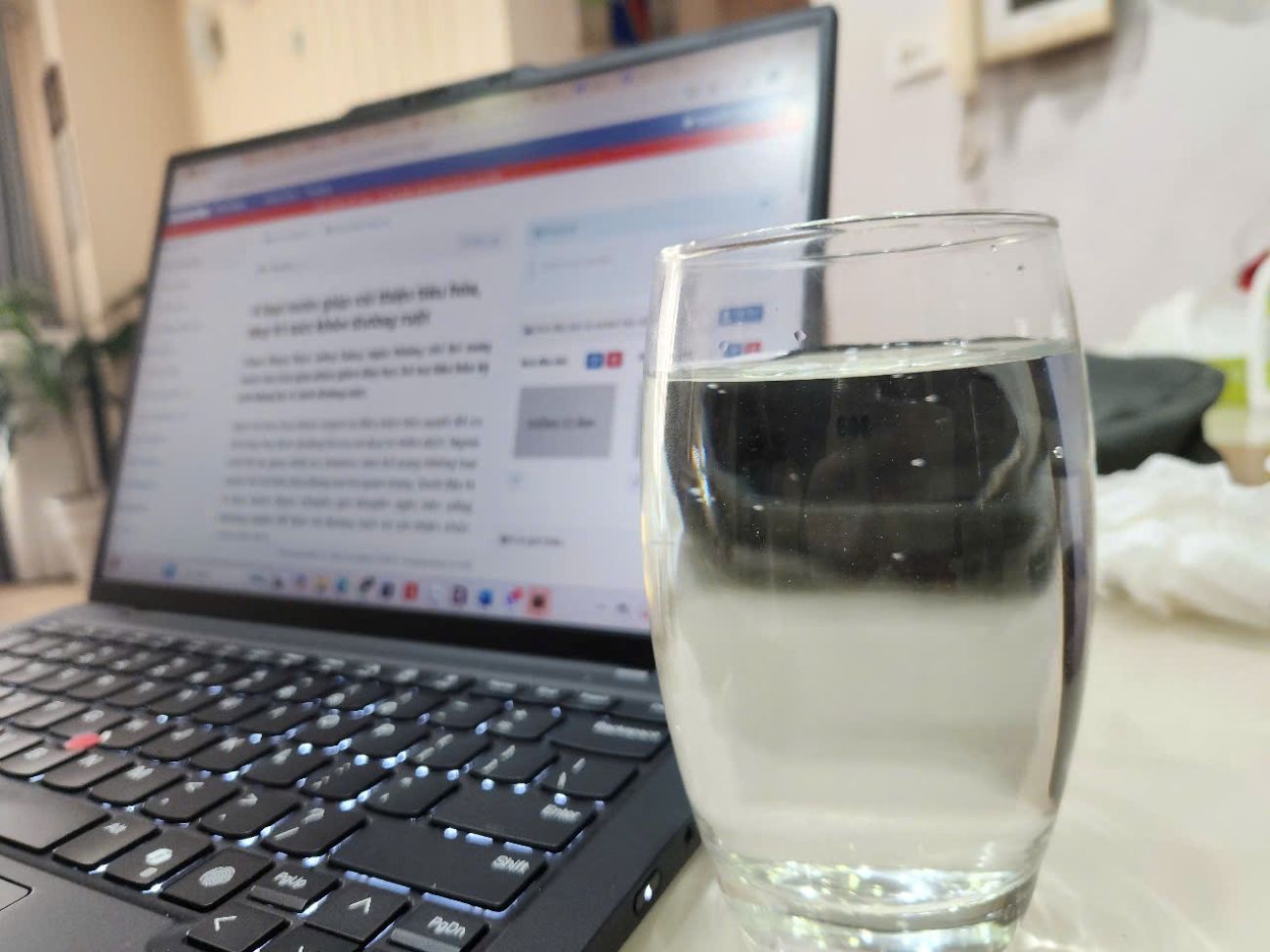 Water - an irreplaceable foundation for everyone's health. Photo: Bich Nhung