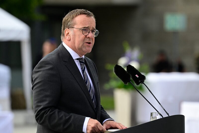 미국 국방장관과의 회담에서 미국 국방장관은 우크라이나 무기 지원을 포함한 유럽 안보 상황과 관련된 문제에 대해 논의할 것입니다. 사진: AFP