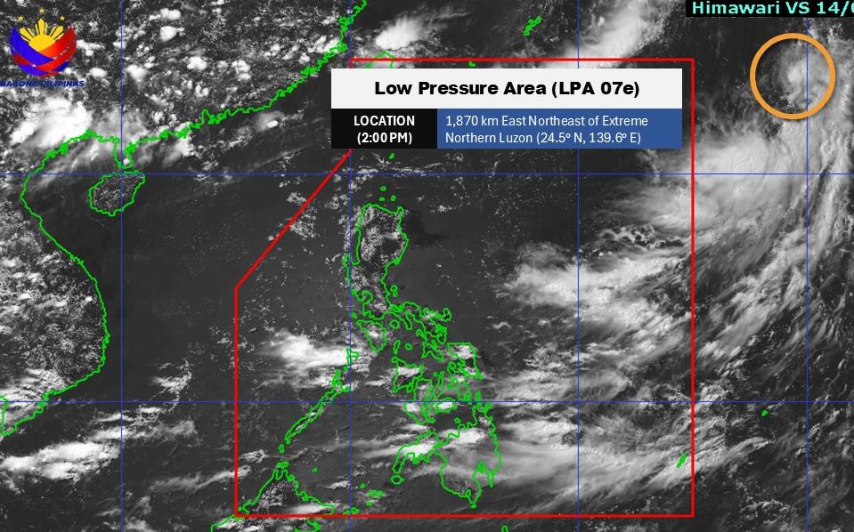 Ap thap moi xuat hien gan Bien Dong. Anh: PAGASA