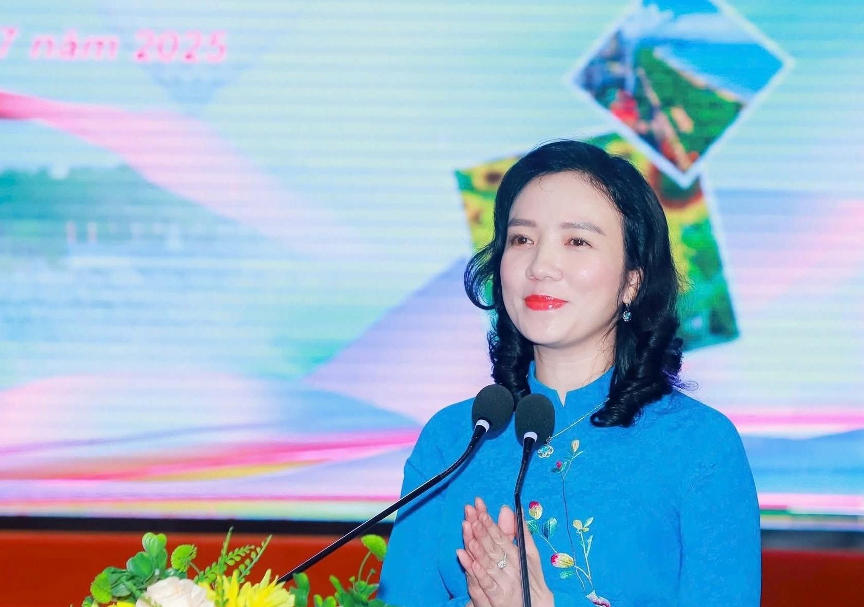Phát động cuộc thi ảnh, video Nghệ An hạnh phúc – Happy Nghệ An