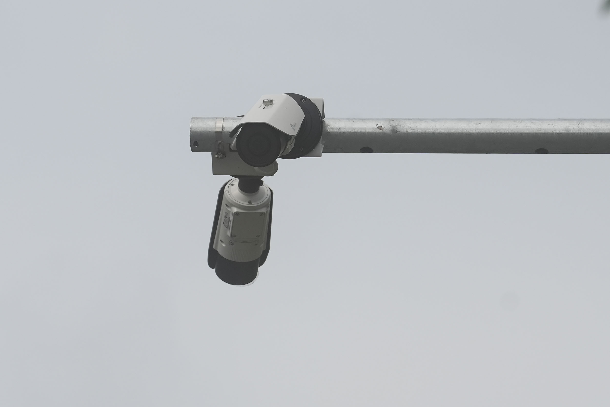 カメラはハノイのVo Chi Cong Streetに設置されています。写真：Huu Chanh