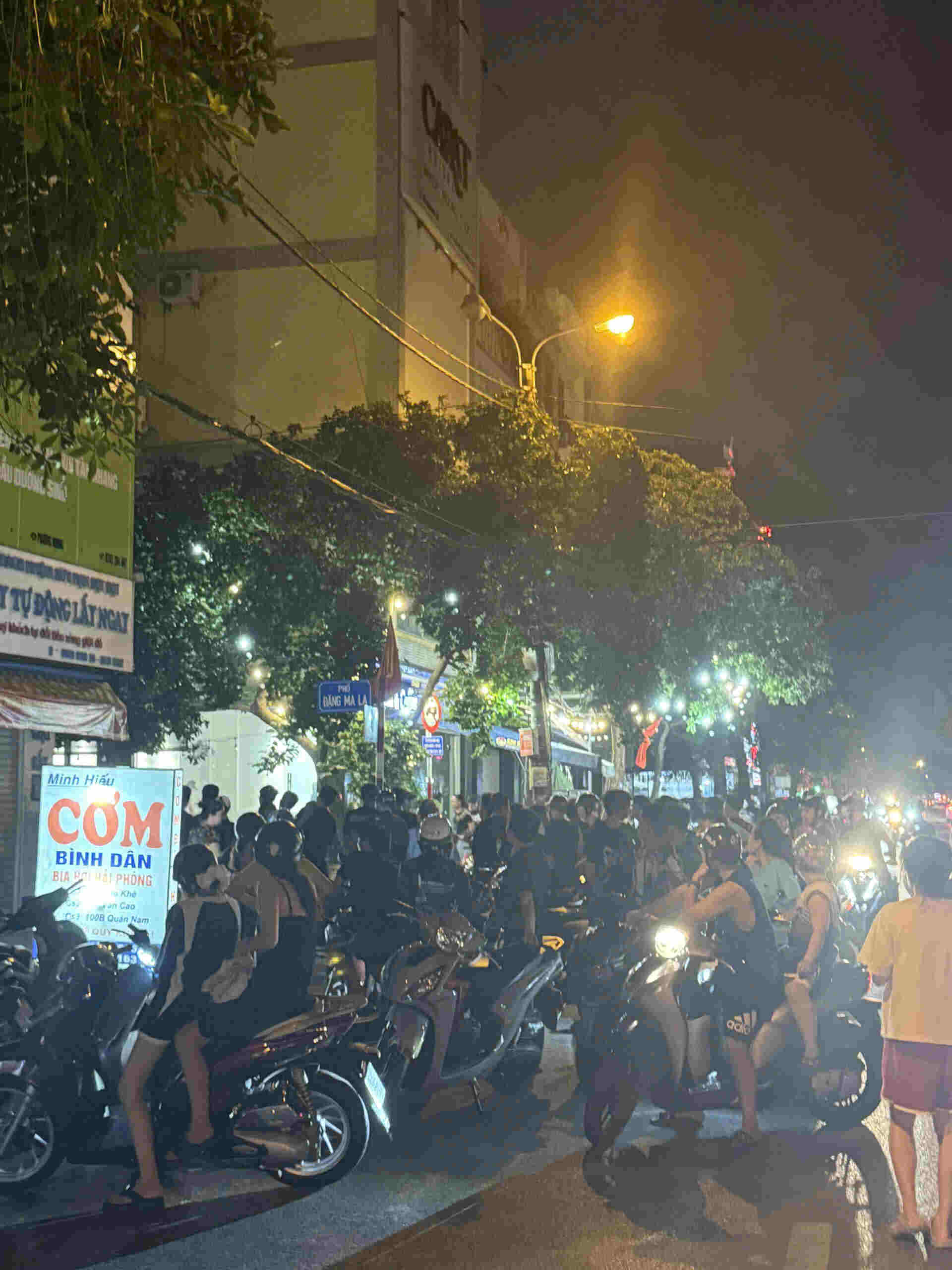 ハイフォンで14歳の少年が死亡した事件現場。写真:住民提供