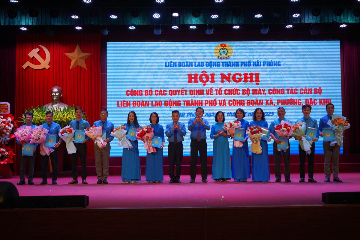 Hai Phong co 28 cong doan xa, phuong, dac khu duoc thanh lap theo quy dinh. Anh: Mai Dung