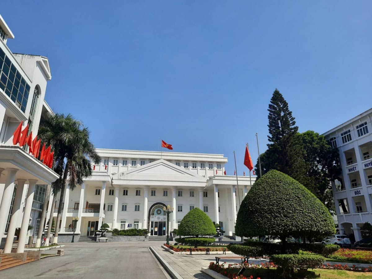 List of candidates eligible for direct admission to Hanoi University 2025. Photo: School
