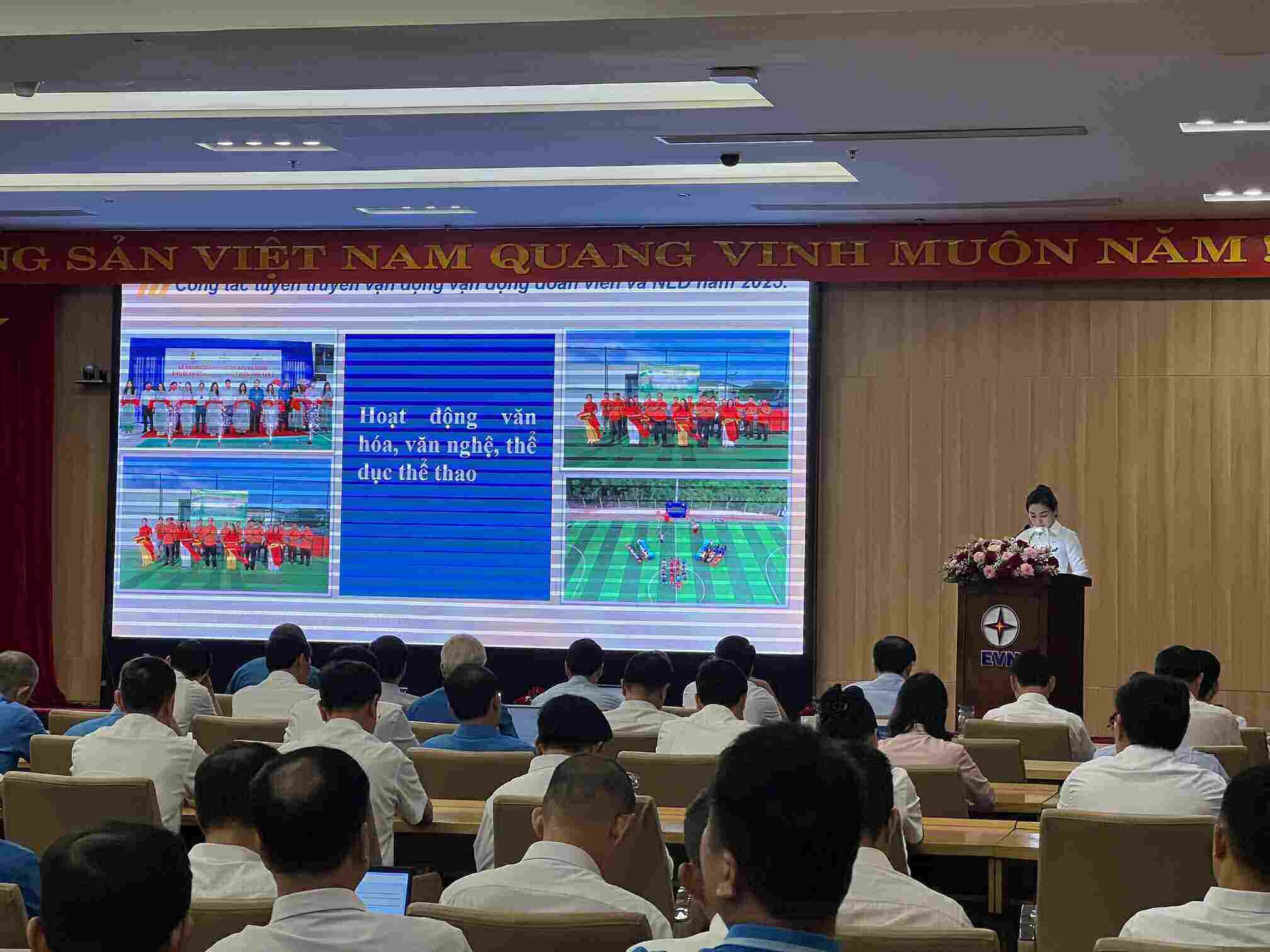 Cong doan Dien luc Viet Nam to chuc so ket 6 thang dau nam, nhiem vu, phuong huong 6 thang cuoi nam 2025 vao ngay 15.7. Anh: Kieu Vu