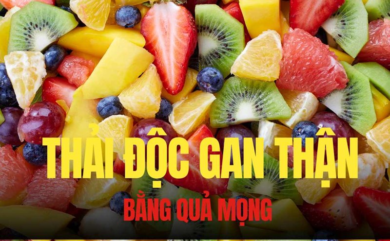 Berries are not only a nutritious "superfood" but also have the ability to support natural kidney detoxification. Graphics: Tra My